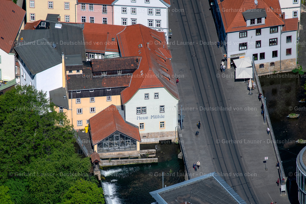 4026603 | ERFURT 07.05.2020 Museum- und Ausstellungs- Gebäude- Ensemble " Neue Mühle " an der Schössserbrücke im Ortsteil Altstadt in Erfurt im Bundesland Thüringen, Deutschland. Weiterführende Informationen bei: Landeshauptstadt Erfurt. // Museum building ensemble " Neue Muehle " on the Schoessserbruecke in the district Altstadt in Erfurt in the state Thuringia, Germany. Further information at: Landeshauptstadt Erfurt. Foto: Gerhard Launer