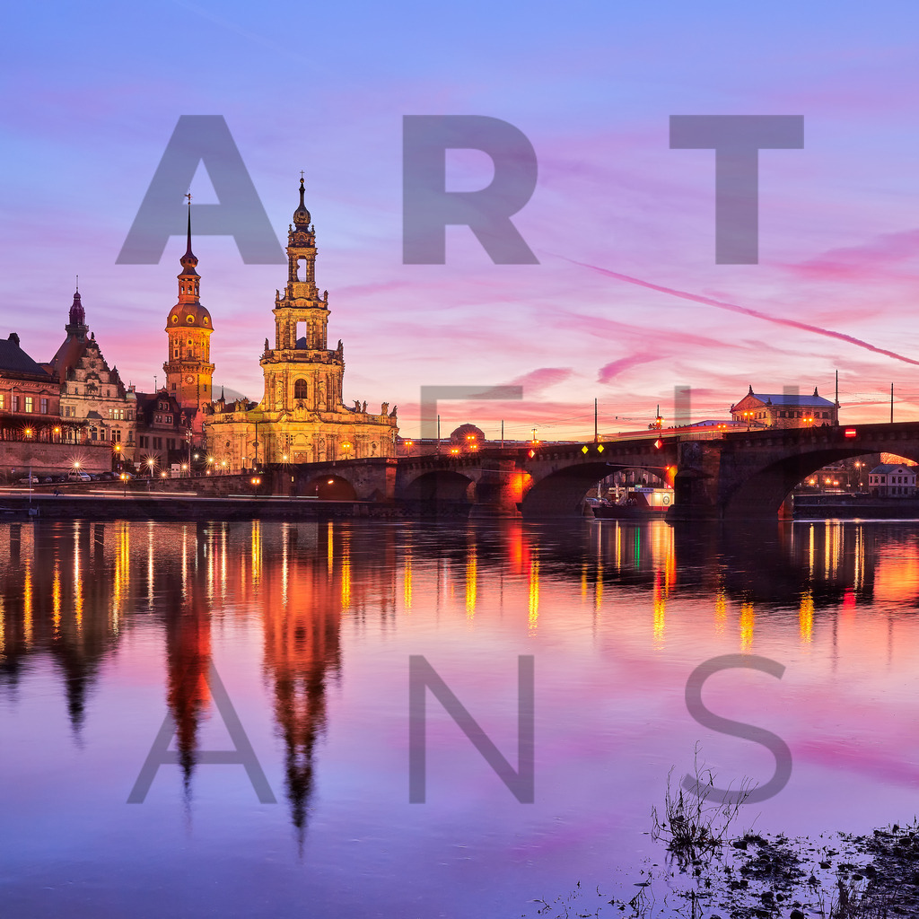 Ein Hans Fineart Original | Entdecke die Kunst von Hans Fineart - Fotografien für dein Zuhause. Verwandle deine Wände mit einzigartigen Kunstwerken und bringe die Schönheit der Welt in dein Leben. Bestelle jetzt und schaffe einen Ort der Inspiration und Eleganz.