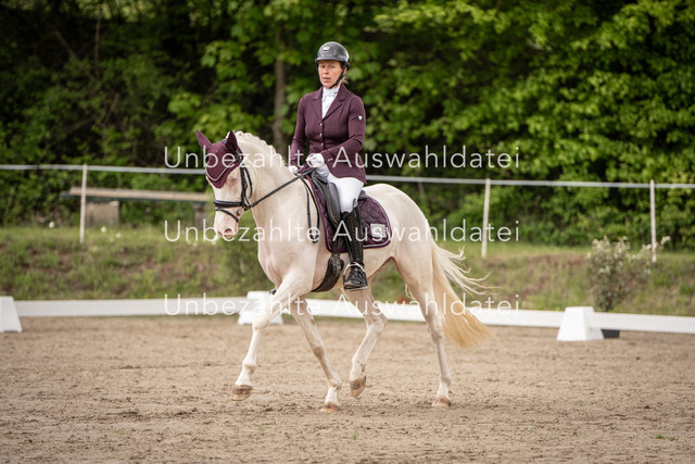Bad_Meinberg_02987 | saradresslerfotografie - Realisiert mit Pictrs.com