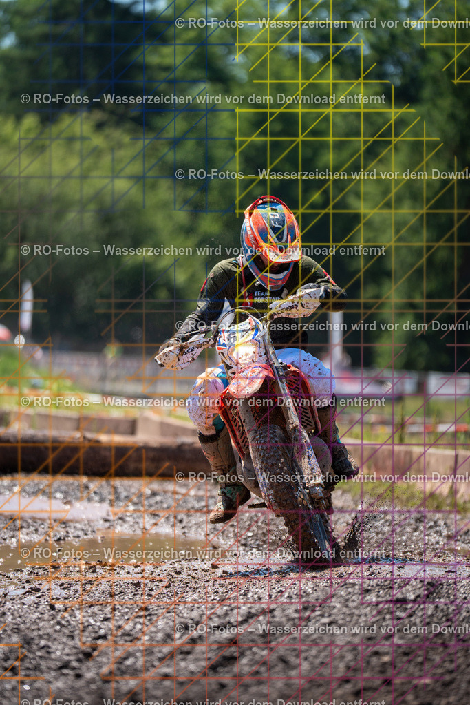 1 Lauf Schlüchtern IGE 2026-519 | Sportfotografie von RO-Fotos: Motorsport, Motocross, Enduro, Laufveranstaltungen und Triathlon. Professionelle Fotos von Sportlern und Events. - Realisiert mit Pictrs.com
