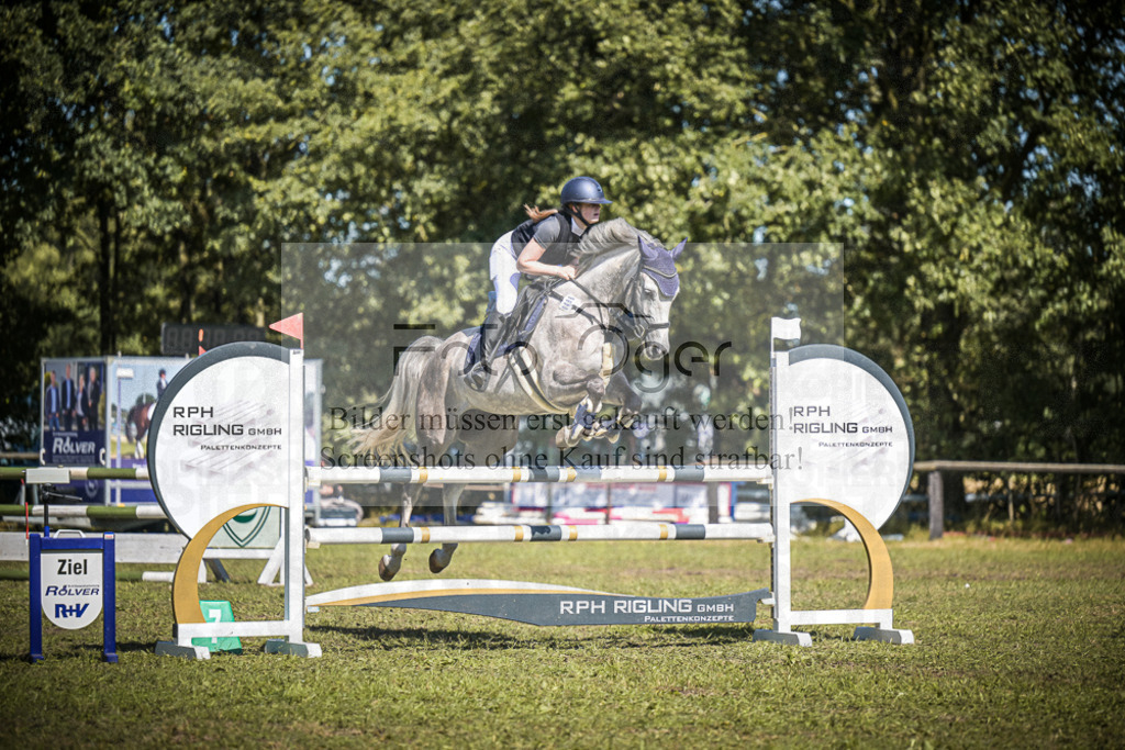 DOS_0689 | Entdecke hochwertige Reitturnierfotos von Foto Oger. Professionell, emotional und authentisch – jetzt Lieblingsmomente im Shop bestellen.Deutschlandweite Turnierfotografie. - Realisiert mit Pictrs.com