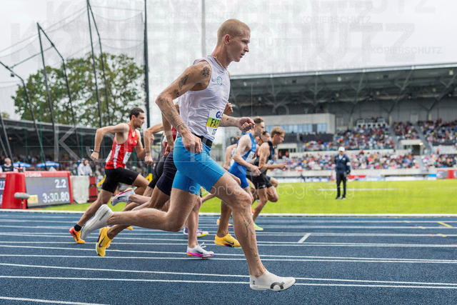 Deutsche Leichtathletik-Meisterschaften; Bochum-Wattenscheid, 26.07.2026 | Robert Farken (SG Motor Gohlis-Nord Leipzig), 1500m Finale; Deutsche Leichtathletik-Meisterschaften am 26.07.2026 im Lorheide-Stadion, Bochum-Wattenscheid (Nordrhein-Westfalen).