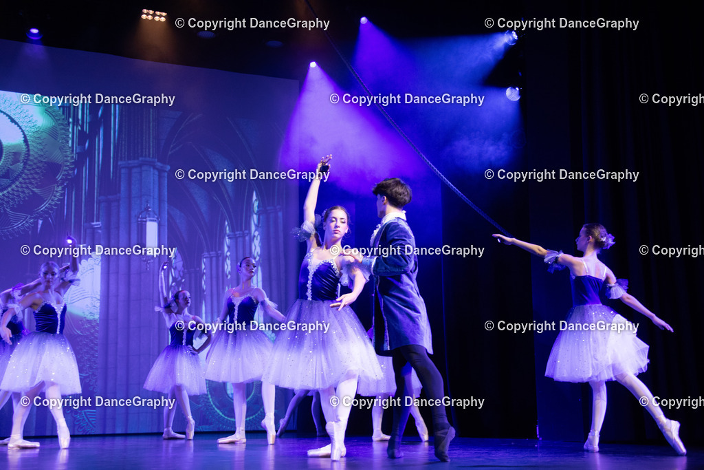 GPHY2657 | DanceGraphy - Realisiert mit Pictrs.com