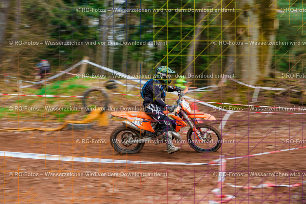 4 Lauf Mernes-1339 | Sportfotografie von RO-Fotos: Motorsport, Motocross, Enduro, Laufveranstaltungen und Triathlon. Professionelle Fotos von Sportlern und Events. - Realisiert mit Pictrs.com