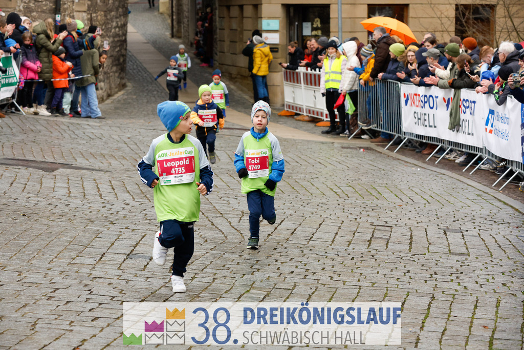 400m AOK Junior Cup | 3 Koenigslauf 2024 400m AOK Junior Cup - Realisiert mit Pictrs.com