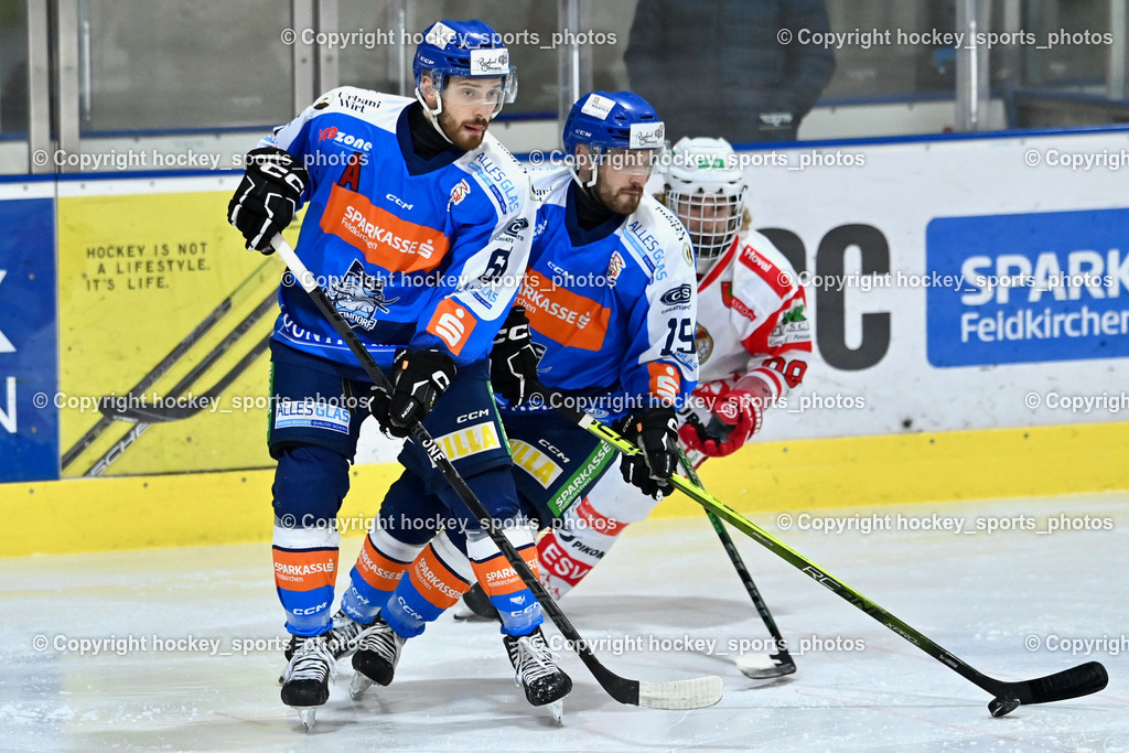 ESC Steindorf vs. ESV Ferlach  | #61 Friedrich Daniel ESC Steindorf, #19 Friedrich Lukas ESC Steindorf, #88 Steiner Thomas ESV Ferlach, ESC Steindorf vs. ESV Ferlach , ESC Steindorf vs. ESV Ferlach  am 15.02.2026 in Steindorf (Ossiachersee Halle), Austria, (Photo by Bernd Stefan)