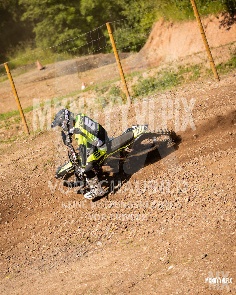 866A0876 | mxndyyvipix