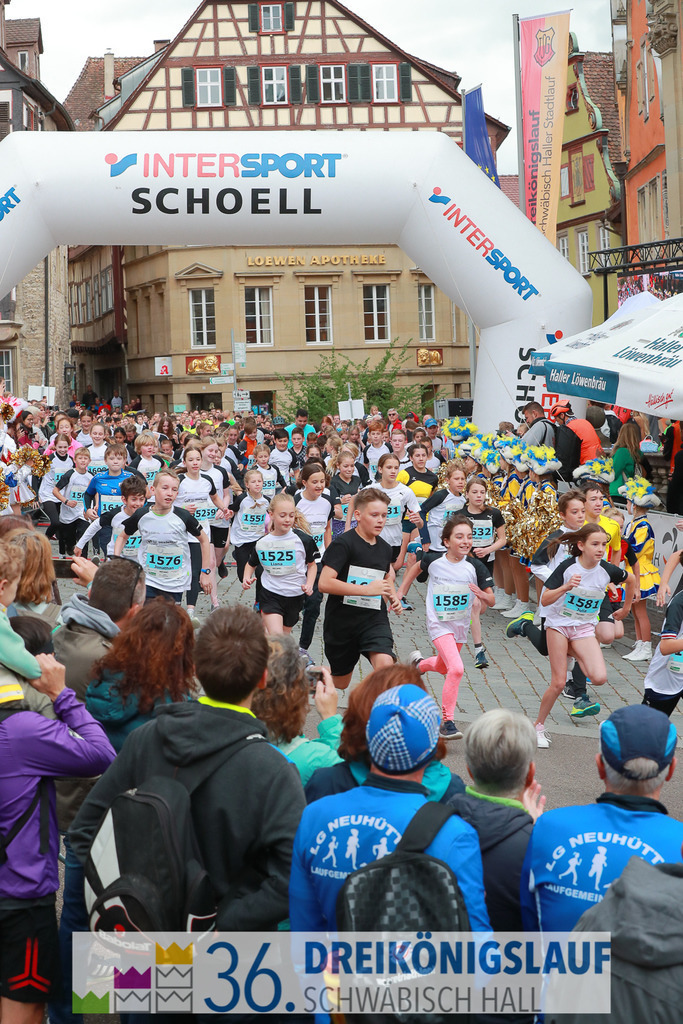 Stadtwerke Schüler und Jugendlauf 1,7km | 3koenigslauf 2022 Stadtwerke Schüler und Jugenlauf 1,7km - Realisiert mit Pictrs.com