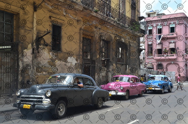 RGE-2318 | Amerikanische Oldtimer in Havanna.   Fotograf: Ralf Gebhardt - Realisiert mit Pictrs.com