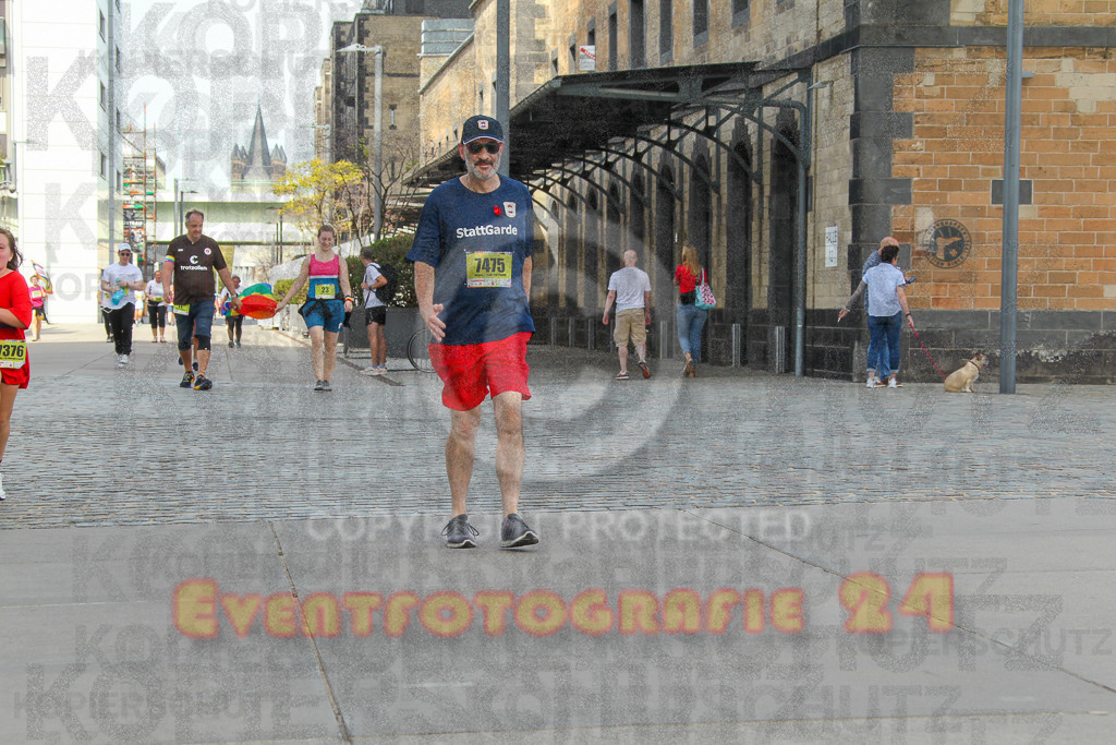 250920_1345_EV4_6609 | Sportfotografie im Rhein-Sieg Kreis, Köln, Bonn, NRW, Rheinland Pfalz, Hessen, etc. Unser Tätigkeitsfeld umfasst den Laufsport vom Volkslauf über den Marathon, Duathlon, Triathon bis zum Ultralauf wie Kölnpfad Ultra oder Schindertrail.