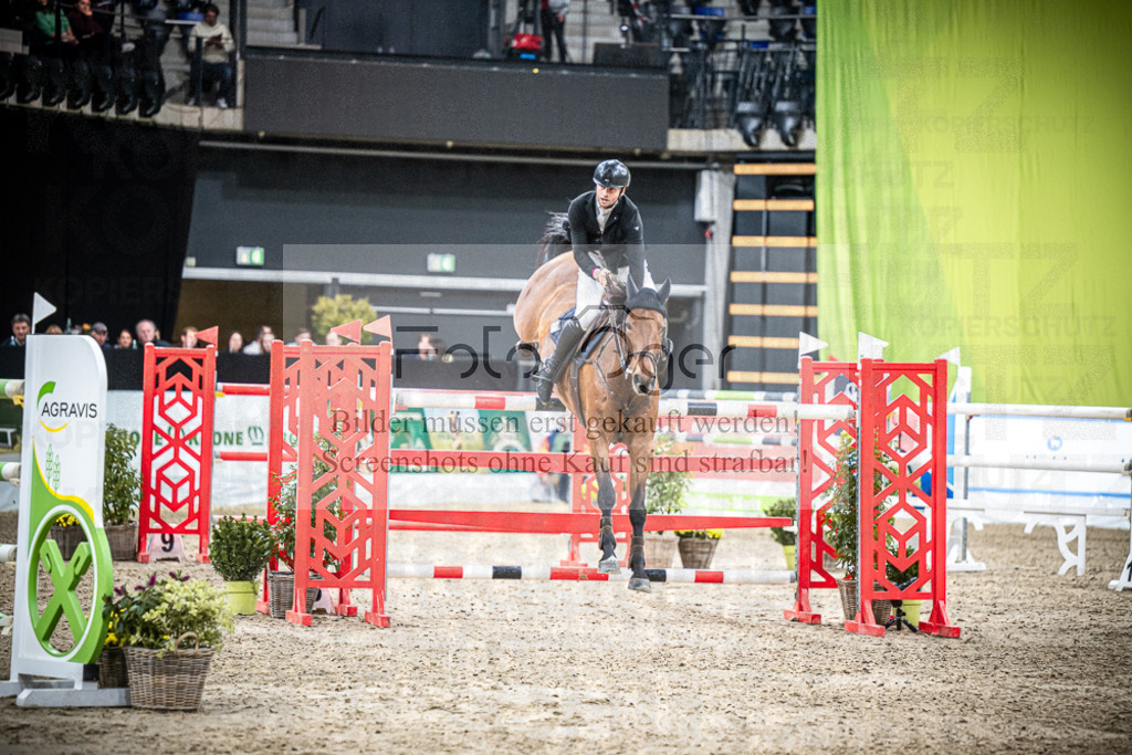 DOS_2061 | Entdecke hochwertige Reitturnierfotos von Foto Oger. Professionell, emotional und authentisch – jetzt Lieblingsmomente im Shop bestellen.Deutschlandweite Turnierfotografie. - Realisiert mit Pictrs.com