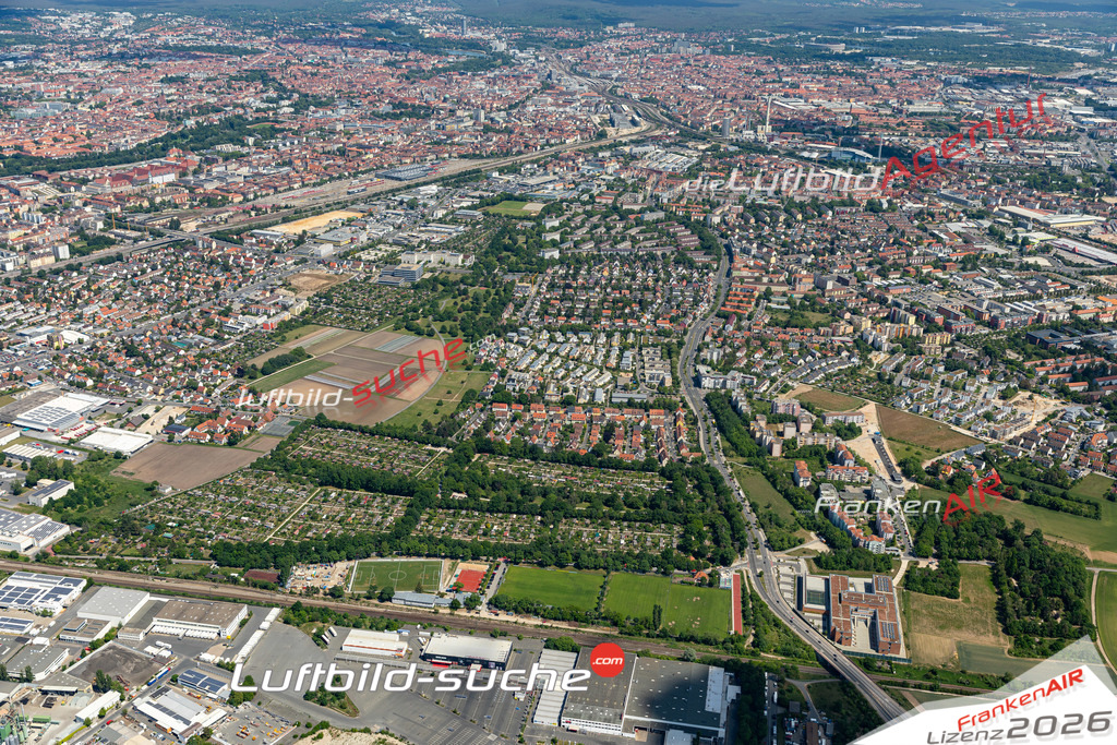 Aktuelles Luftbild von Gaismannshof Nürnberg - Die Luftaufnahme wurde 2020 mittels UL-Flugzeug erstellt ( keine Drohne ) - hochauflösende Kamera-Systeme von  Canon -Beste Qualität - Für grossformatige Ausdrucke geeignet. Die Geschenkidee !