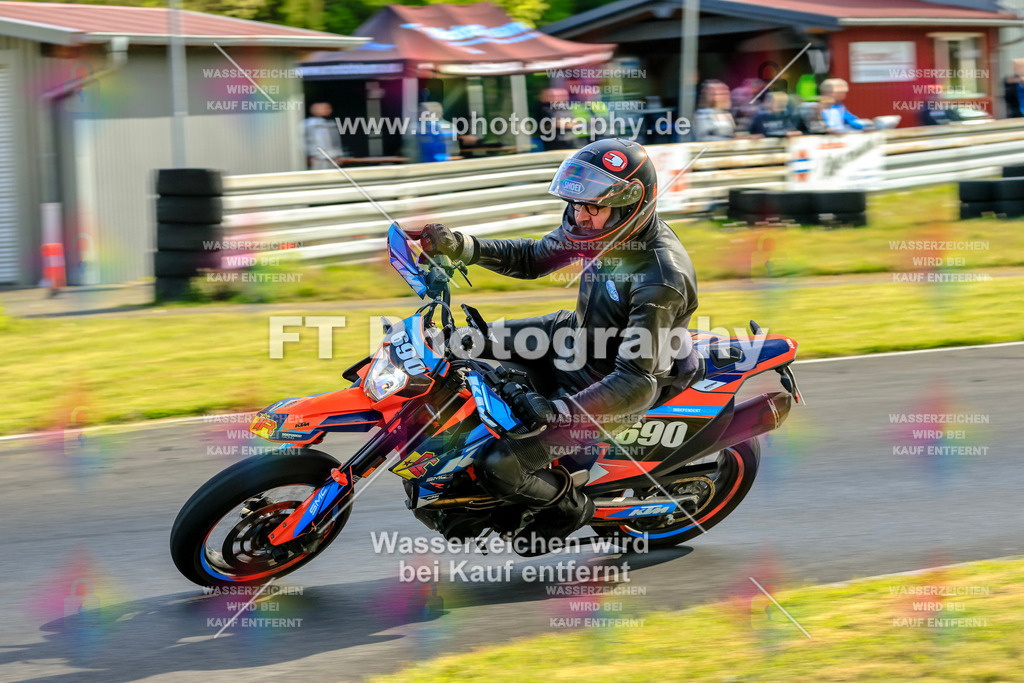 _OTO1236 | Hier findet Ihr Bilder von Touristenfahrten auf der Nürburgring Nordschleife oder von anderen Veranstaltungen die ich besucht habe. Viel Spass beim Durch Schauen 