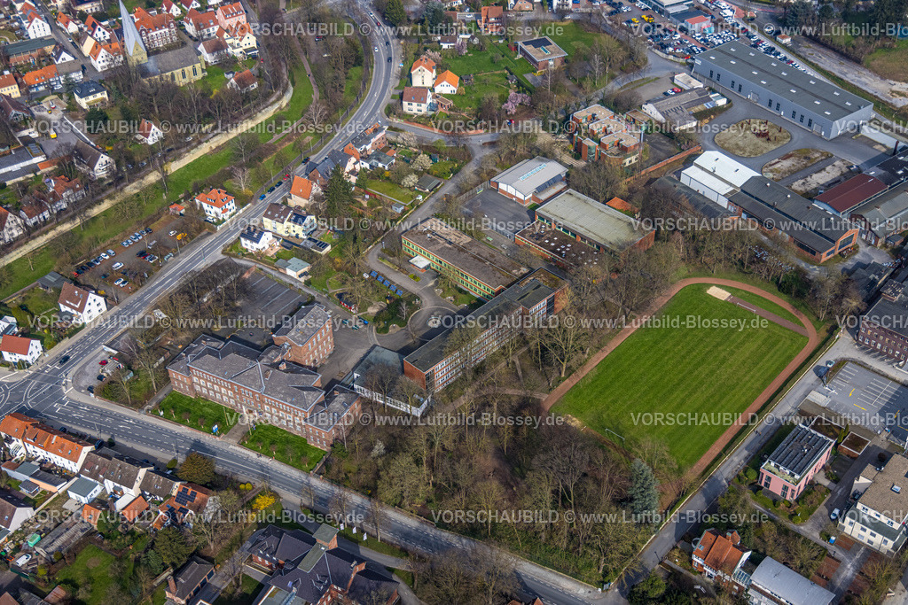 Soest240307578 | Luftbild, Archigymnasium und Sportplatz, Soest, Soester Börde, Nordrhein-Westfalen, Deutschland