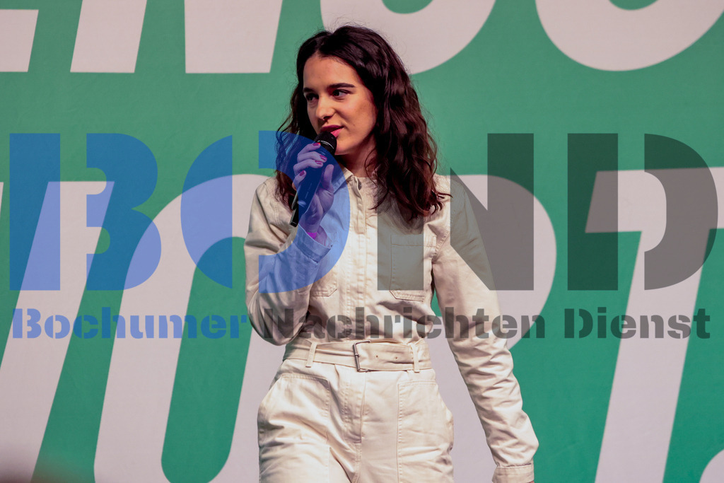 SES_HABBOC20250203-11 | bond - Realisiert mit Pictrs.com