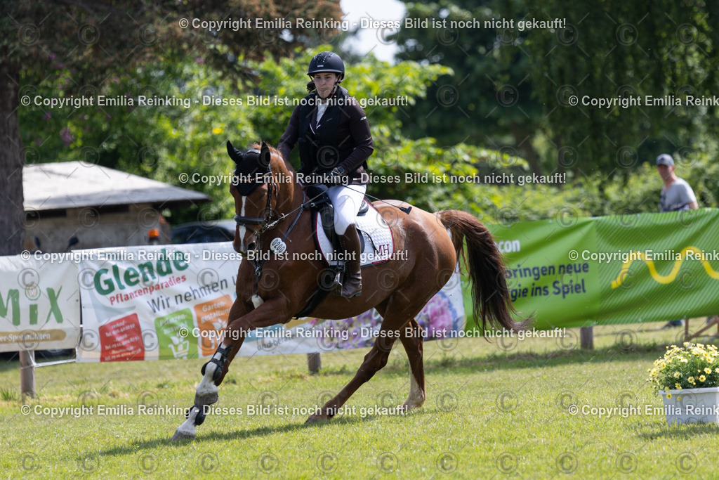 CL5A1879 | Emilia Reinking Fotografie - Realisiert mit Pictrs.com