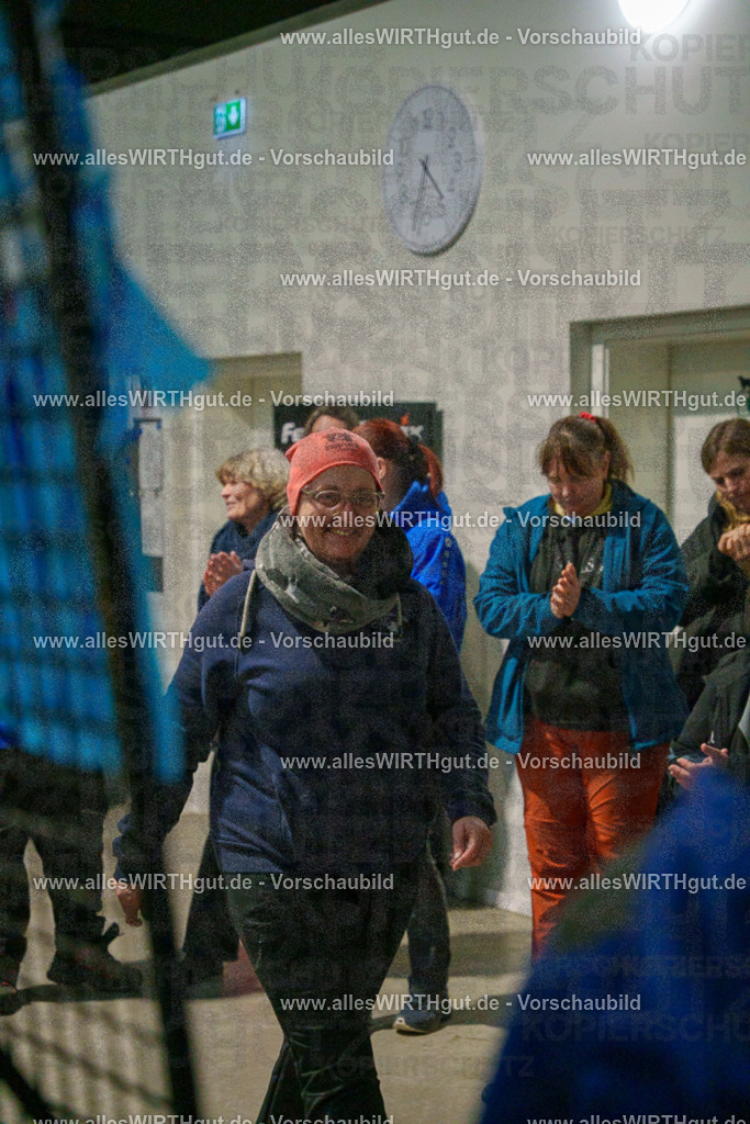 7R504602 | Professionelle Tierfotografie in Mönchengladbach von Daniel Wirth (allesWIRTHgut). Liebevolle & natürliche Bilder von Hunden & Katzen für unvergessliche Erinnerungen.