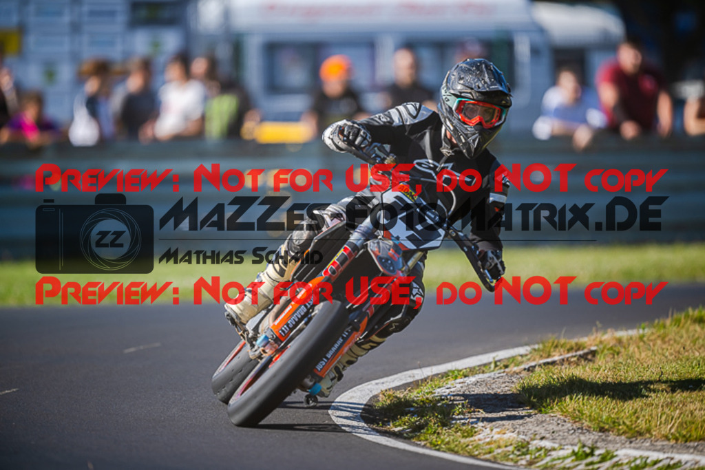 MaZZes_FotoMatrix_220702_1015 | S4