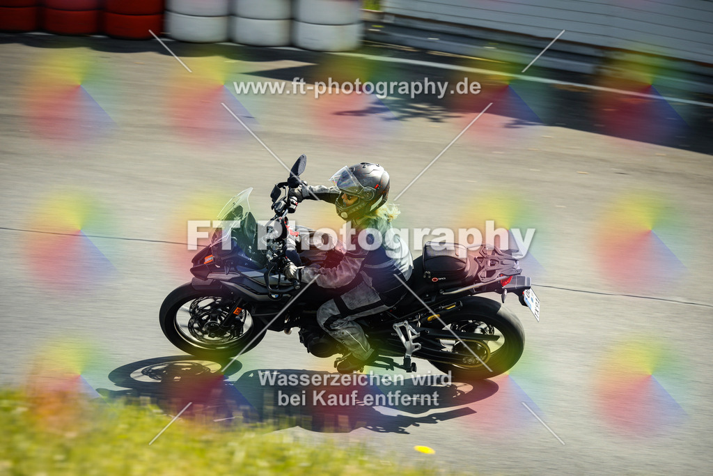 OBK_Mai_Volker_Adam-10638 | Hier findet Ihr Bilder von Touristenfahrten auf der Nürburgring Nordschleife oder von anderen Veranstaltungen die ich besucht habe. Viel Spass beim Durch Schauen 