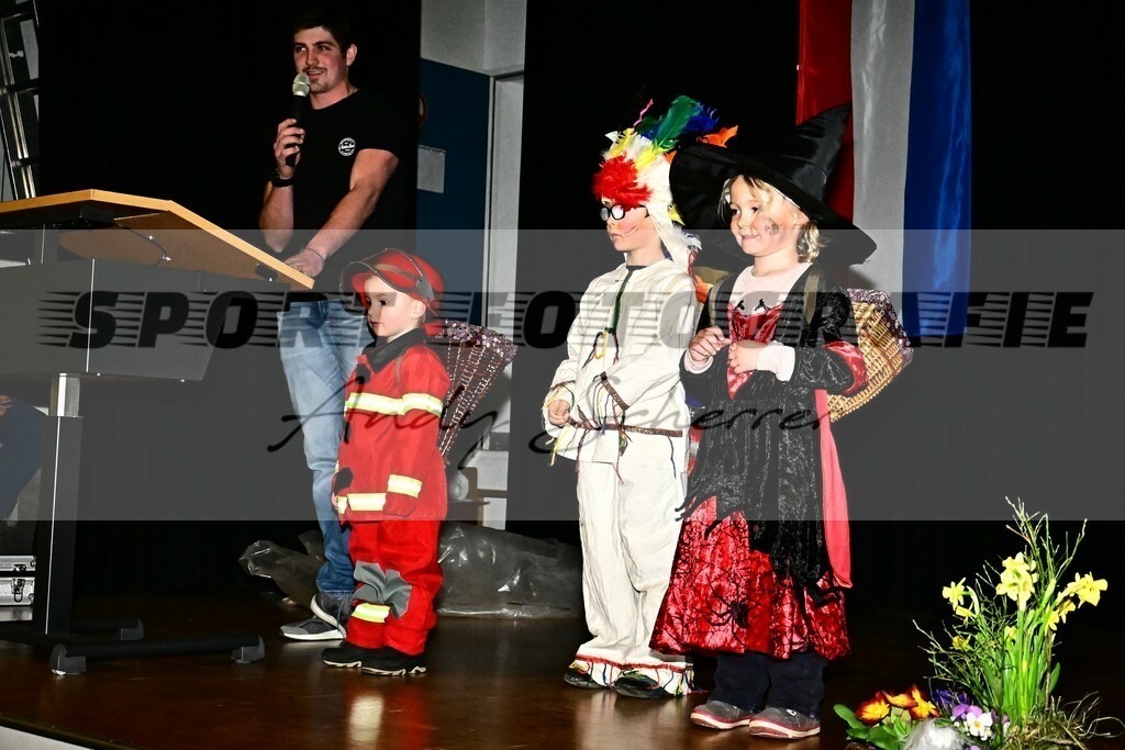 DSC_9766 | Kaufen Sie Sportbilder im Onlineshop von Andy Scherrer Sportfotografie. Faszinierende Bilder von Sportevents aus der ganzen Schweiz. Fussball, Frauenfussball, Unihockey, Handball, Schwingen und weiteren Sportarten. - Realisiert mit Pictrs.com