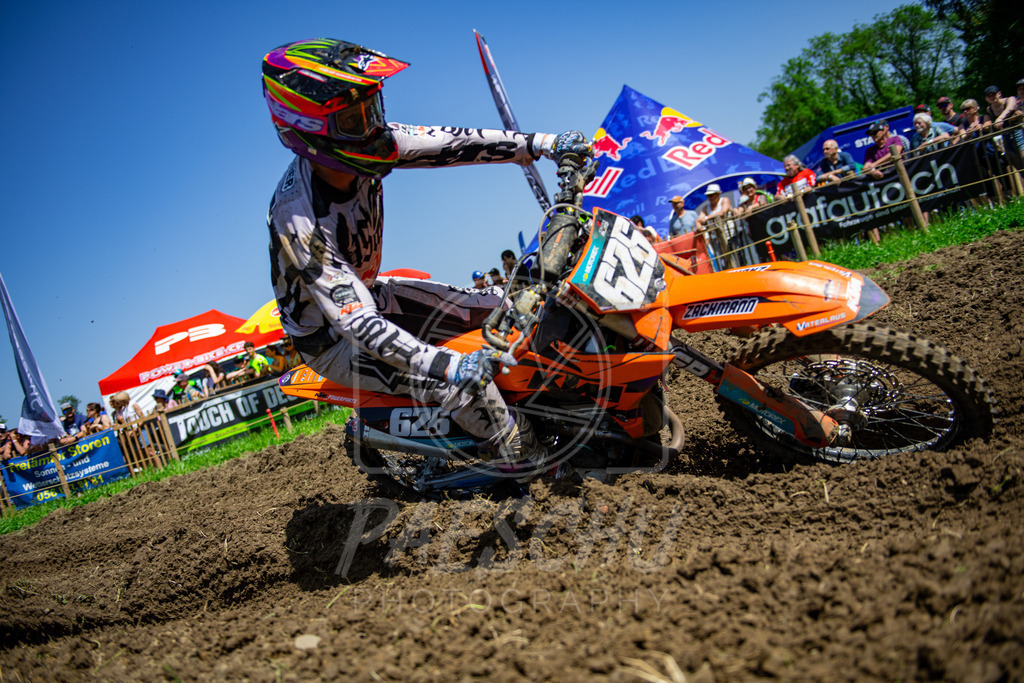 MX 2 (510) | Paeschuphoto Shop - Wer nicht sucht der auch nicht findet.Ob Motocrossbilder oder von einem besuchtem Spiel, Hauptsache Action. - Realisiert mit Pictrs.com