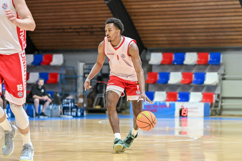 rsk_027 | Fotos von Basketballspielen aus dem Raum NRW fotografiert von Gero Mueller-Laschet und Daniel Schaefer - Realisiert mit Pictrs.com