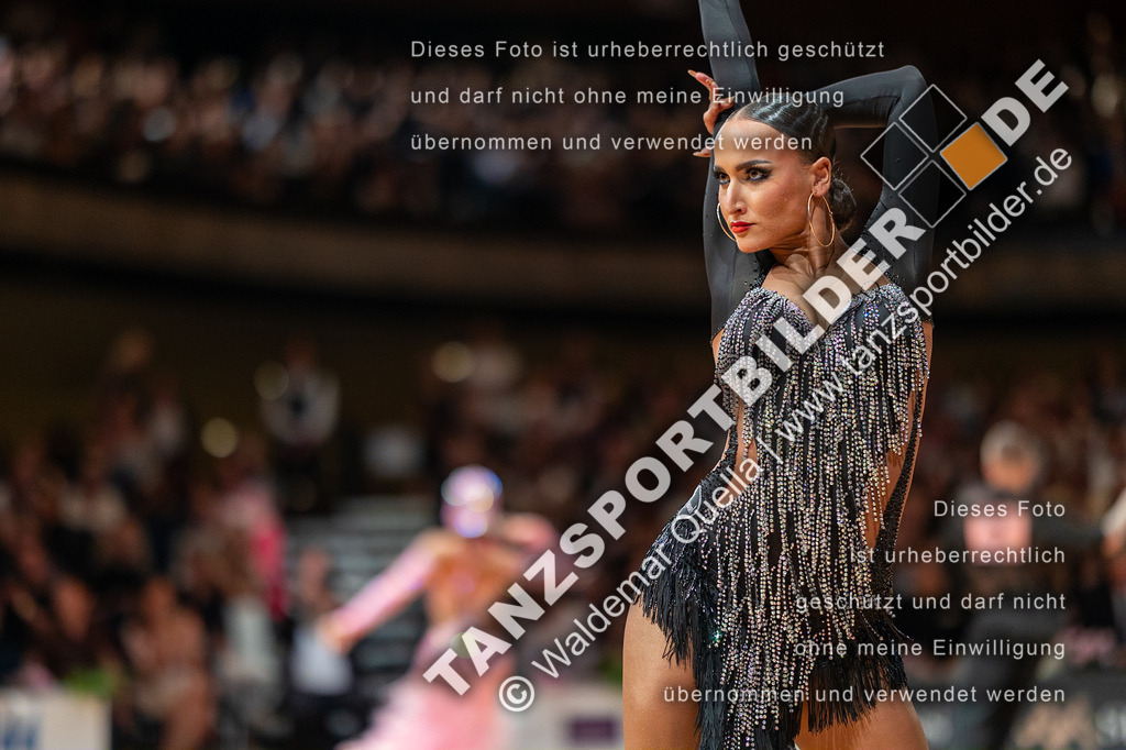 20230812-13589 | Hier finden Sie Tanz Bilder vom Latein und Standard Formationen tanzen. Sportbilder vom Tanzsport. Schöne Fotos und von Weltmeisterschaft, Europameisterschaft, Bundesliga, Regionalliga, Oberliga und Landesliga sowie von GOC Stuttgart, DanceComp, WM Bremen