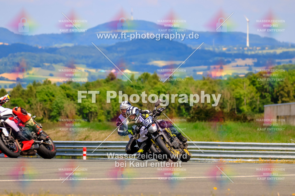 _TCM5361 | Hier findet Ihr Bilder von Touristenfahrten auf der Nürburgring Nordschleife oder von anderen Veranstaltungen die ich besucht habe. Viel Spass beim Durch Schauen 