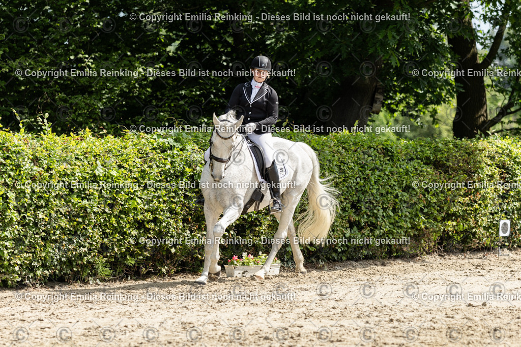 CL5A7610 | Emilia Reinking Fotografie - Realisiert mit Pictrs.com