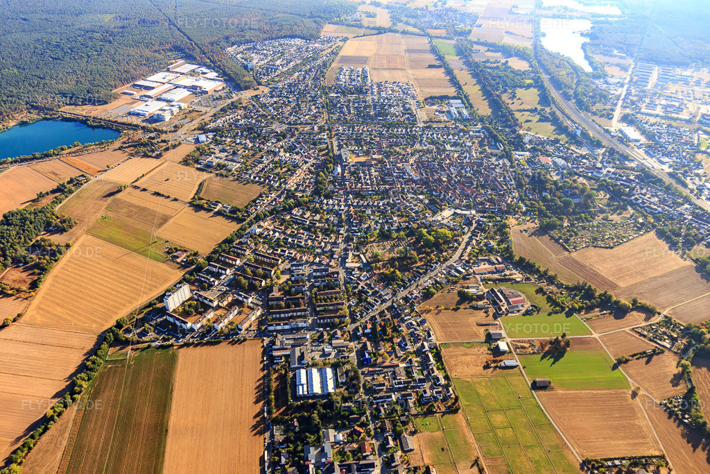 Luftbild: Ortsansicht aus Südwesten in Babenhausen im Bundesland Hessen in Deutschland. Foto: IMG_110995.jpg vom 08.09.2018 durch Werner Riehm/FLY-FOTO.de