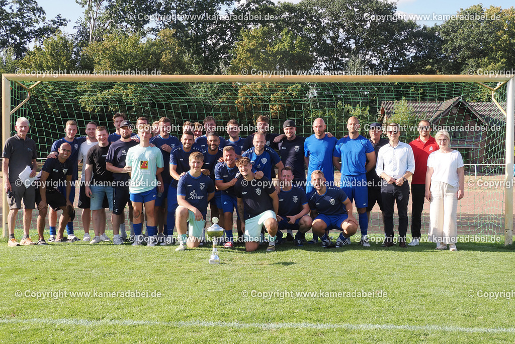 Fußball : Voerder Stadtmeisterschaft am 01.08.2026 auf der Anlage des TV Voerde mit SV 08/29 Friedrichsfeld, SV Spellen und dem TV Voerde. Der STV Hünxe vervollständigt als 4. Mannschaft das Turnier. | Fußball : Voerder Stadtmeisterschaft am 01.08.2026 auf der Anlage des TV Voerde mit SV 08/29 Friedrichsfeld, SV Spellen und dem TV Voerde. Der STV Hünxe vervollständigt als 4. Mannschaft das Turnier. - Realisiert mit Pictrs.com
