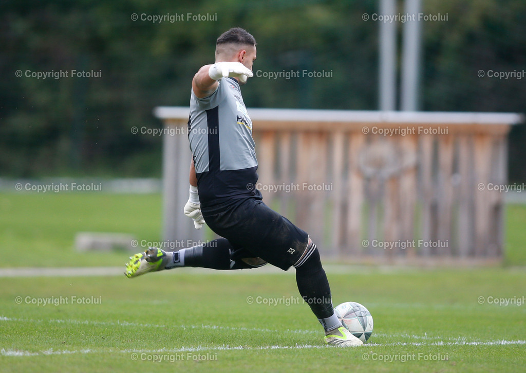 A_LUI_071023_13 | SPORT,FUSSBALL,LL.OST. ASKOE OEDT 1B-SV HAKA TRAUN 07.10.2023 IM BILD: CRISTIAN DEMSA  (TRAUN) FOTO:FOTOLUI
