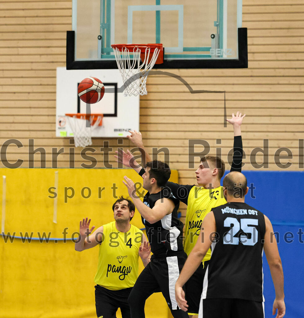 2022-12-04_054_SG_Poing_gegen_TSV_Muenchen_Ost_4 | Poing, Deutschland, 04.12.2022:
Basketball, Bezirksklasse 2021 / 2022, 8. Spieltag, SG Poing gegen TSV München Ost 4, Endergebnis: 37:65

Foto: Christian Riedel / fotografie-riedel.net