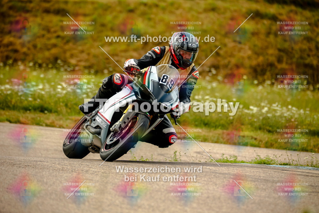 Chambley Juli-0729 | Hier findet Ihr Bilder von Touristenfahrten auf der Nürburgring Nordschleife oder von anderen Veranstaltungen die ich besucht habe. Viel Spass beim Durch Schauen 