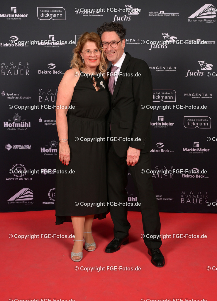 20250208-fge-hofball-0317 | Hofball der FGE am 08.02.2025 im Alten Stadttheater in Eichstätt. - Realisiert mit Pictrs.com