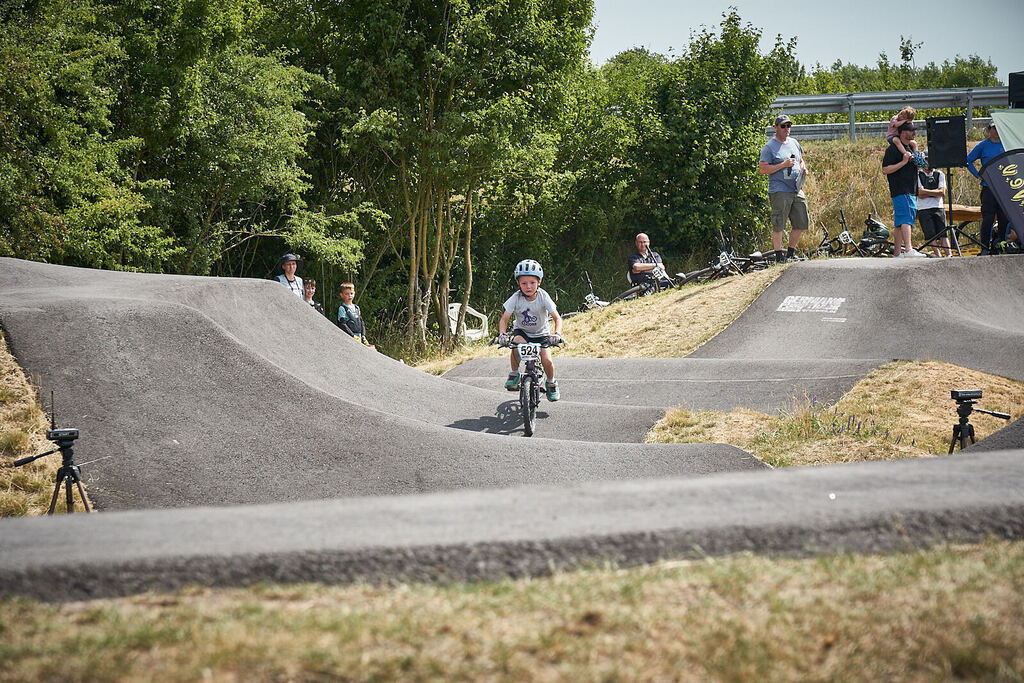 202506251-02 PM25 57@sebastiankopp | German Pumptrack Series - Realisiert mit Pictrs.com