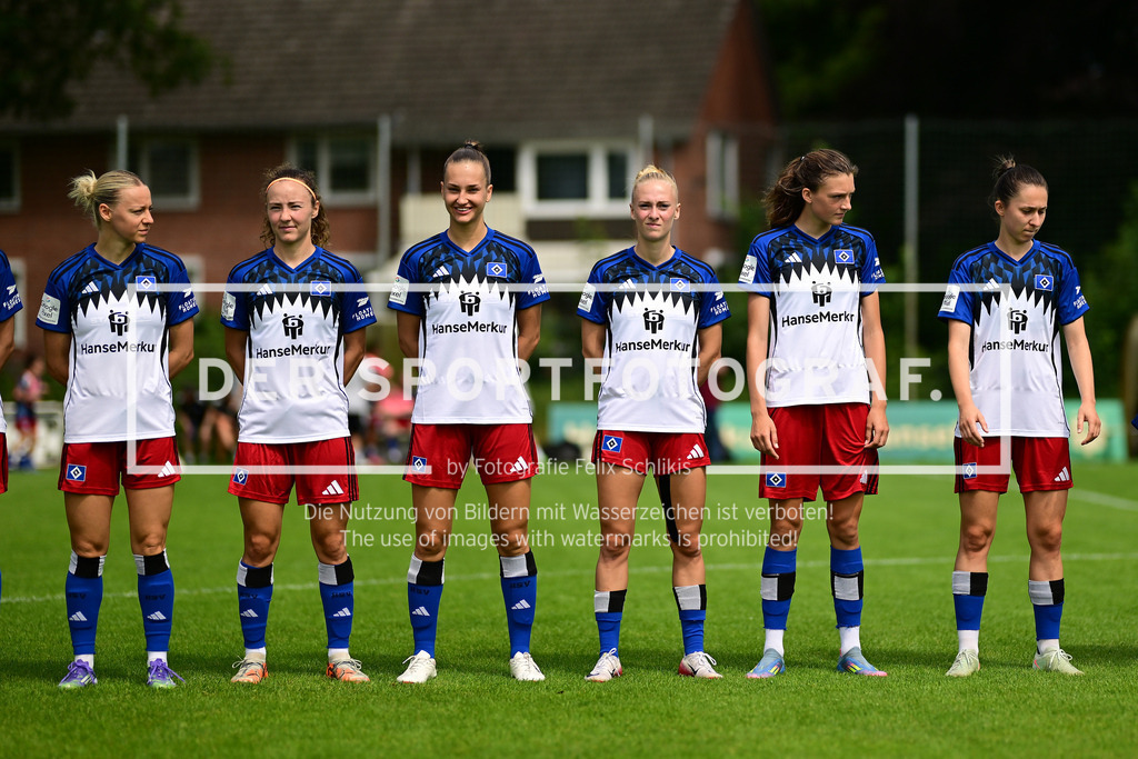 Fußball I Frauen I Saison 2025-2026 I Testspiel I Hamburger SV - Holstein Kiel I 63248 | Der Sportfotograf. - Realisiert mit Pictrs.com