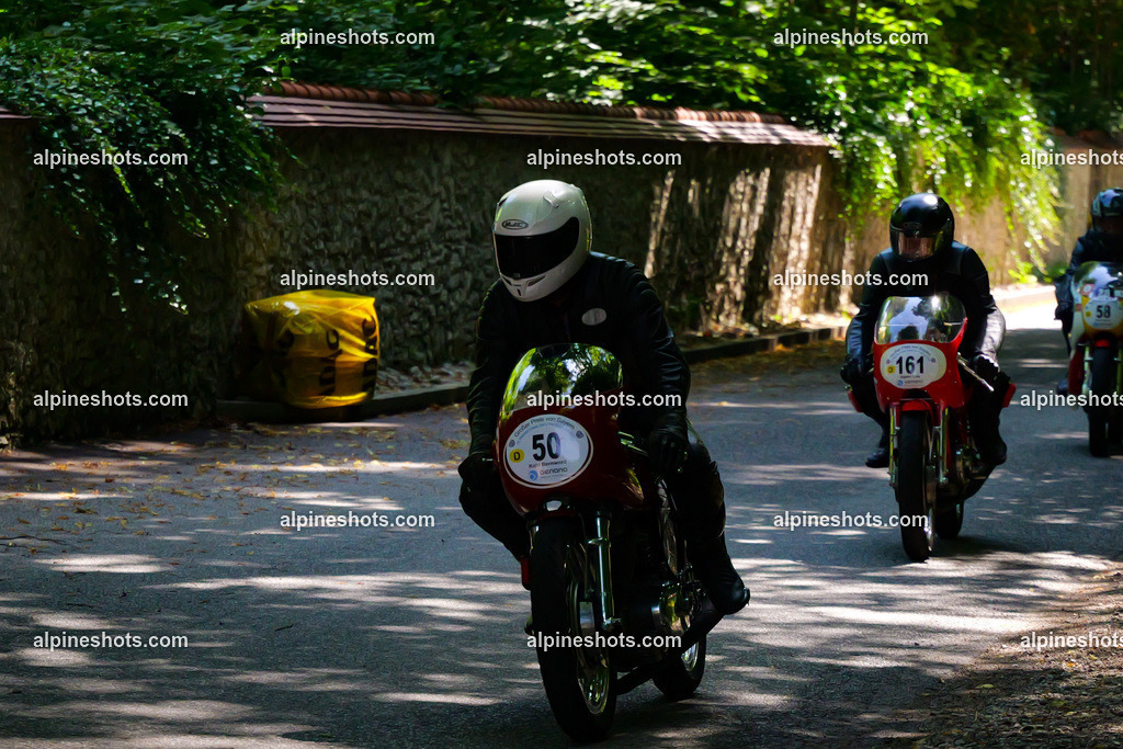 P1036632 | Erleben Sie atemberaubende, hochqualitative Fotos Ihrer Fahrt entlang der malerischen Alpenstraßen. Besuchen Sie alpineshots.com, um professionelle Aufnahmen Ihrer unvergesslichen Reise zu finden und zu kaufen - Realisiert mit Pictrs.com