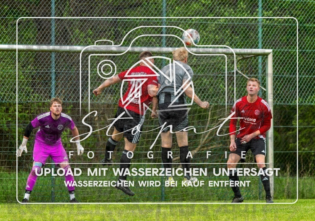 Kreisliga Herren HK - FG Fulde-Stellichte vs. SG Benefeld-Cordingen | Thimo van Ackeren (SG Benefeld-Cordingen #20), Jan-Hendrik Buchholz (FG Fulde-Stellichte #9); Kreisliga Herren HK - FG Fulde-Stellichte vs. SG Benefeld-Cordingen am 17.05.2026 in Lehrdestadion, Stellichte - Realisiert mit Pictrs.com