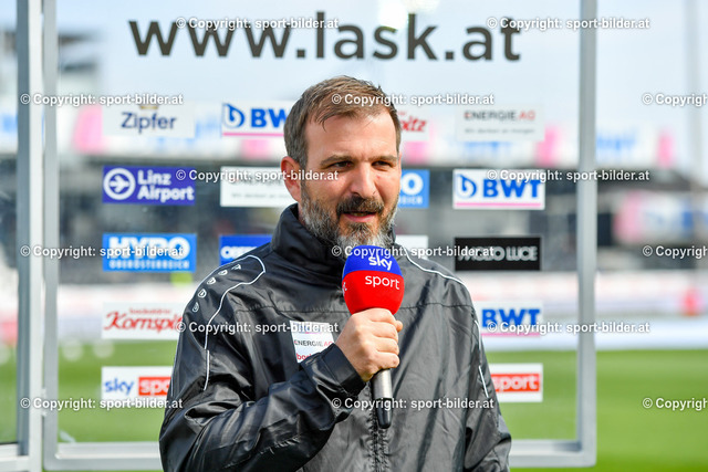 AUT, Admiral Bundesliga, LASK Linz vs SCR Altach | 23.04.2022, Raiffeisen Arena Pasching, AUT, Admiral Bundesliga, LASK Linz vs SCR Altach, im Bild Andreas Wieland, Trainer Lask Linz (Lask)


// Admiral Bundesliga Match between LASK Linz and SCR Altach in Pasching, Austria on 2022/04/23
