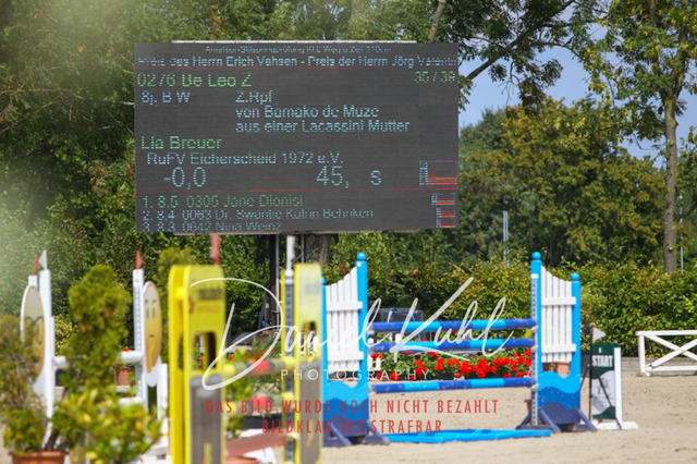 Gut Blee25_Amateuer Stilsprpfg Kl L_0285 | Turniersportfotografie; Pferdefotografie; Dressurfotografie