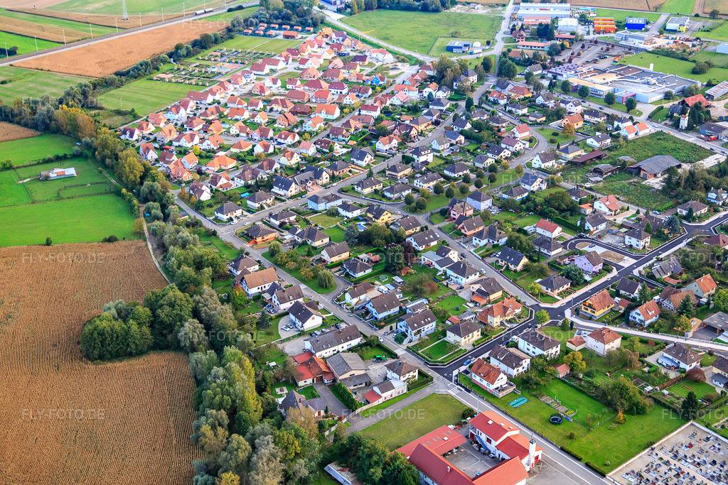 Luftbild: Rue des Aulnes in Beinheim im Bundesland Bas-Rhin in Frankreich. – Foto: IMG_074474.jpg vom 04.10.2014 durch Werner Riehm/FLY-FOTO.de – Auflösung des Originals: 5472 x 3648 px