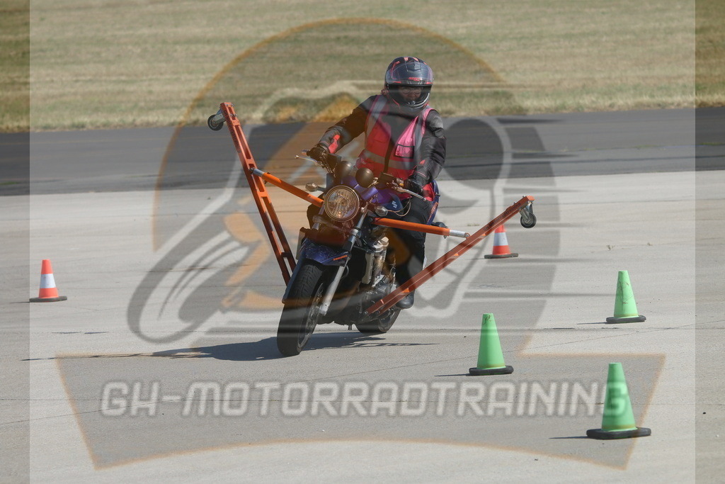 IMG_3560 | gh-motorradtraining-foto.de - Realisiert mit Pictrs.com