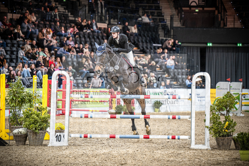 DOS_2814 | Entdecke hochwertige Reitturnierfotos von Foto Oger. Professionell, emotional und authentisch – jetzt Lieblingsmomente im Shop bestellen.Deutschlandweite Turnierfotografie. - Realisiert mit Pictrs.com