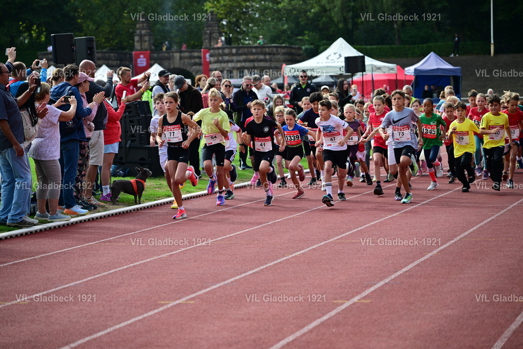 2026-08-23_Sparkassenlauf_1K5_RM_000024 | Die Fotografen - Realisiert mit Pictrs.com