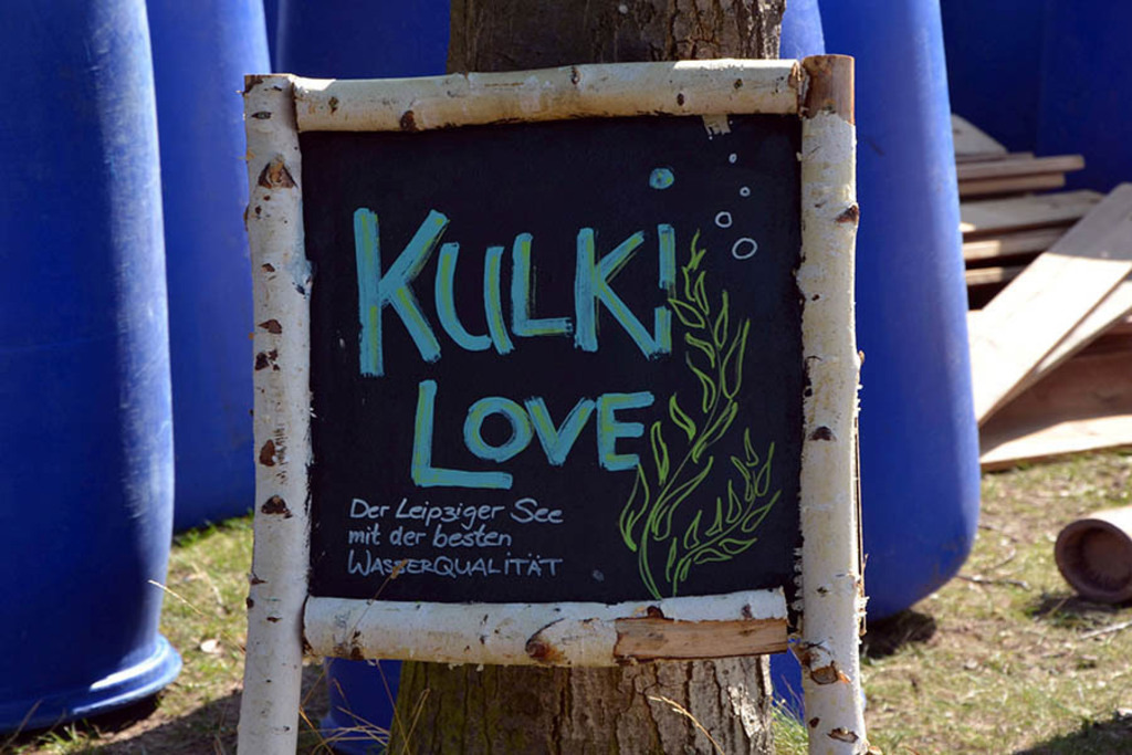 Bildlexikon Leipzig - Kulkwitzer See | Das Team hinter BILDLEXIKON LEIPZIG bündelt historische wie aktuelle Informationen über die Stadt Leipzig in Text und Bild auf einer Plattform und stellt diese der interessierten Öffentlichkeit zur Verfügung.