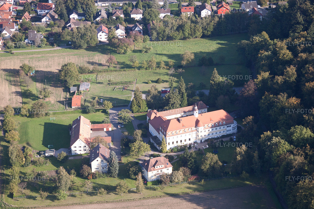 Luftbild: Langensteinbach, Bibelheim im Ortsteil Langensteinbach in Karlsbad im Bundesland Baden-Württemberg in Deutschland. Foto: IMG_45253.jpg vom 21.09.2011 durch Werner Riehm/FLY-FOTO.de
