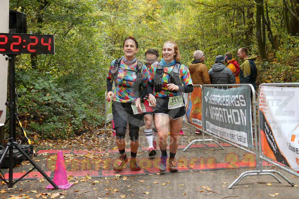 251026_1324_EX1_3327 | Sportfotografie im Rhein-Sieg Kreis, Köln, Bonn, NRW, Rheinland Pfalz, Hessen, etc. Unser Tätigkeitsfeld umfasst den Laufsport vom Volkslauf über den Marathon, Duathlon, Triathon bis zum Ultralauf wie Kölnpfad Ultra oder Schindertrail.
