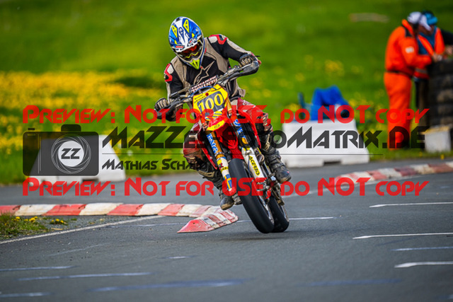 MaZZes_FotoMatrix_230506_7632 | S2