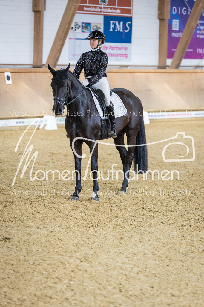 Sth-LPO25-L-Kür-142 | MomenTaufnahmen Pferdesportfotos